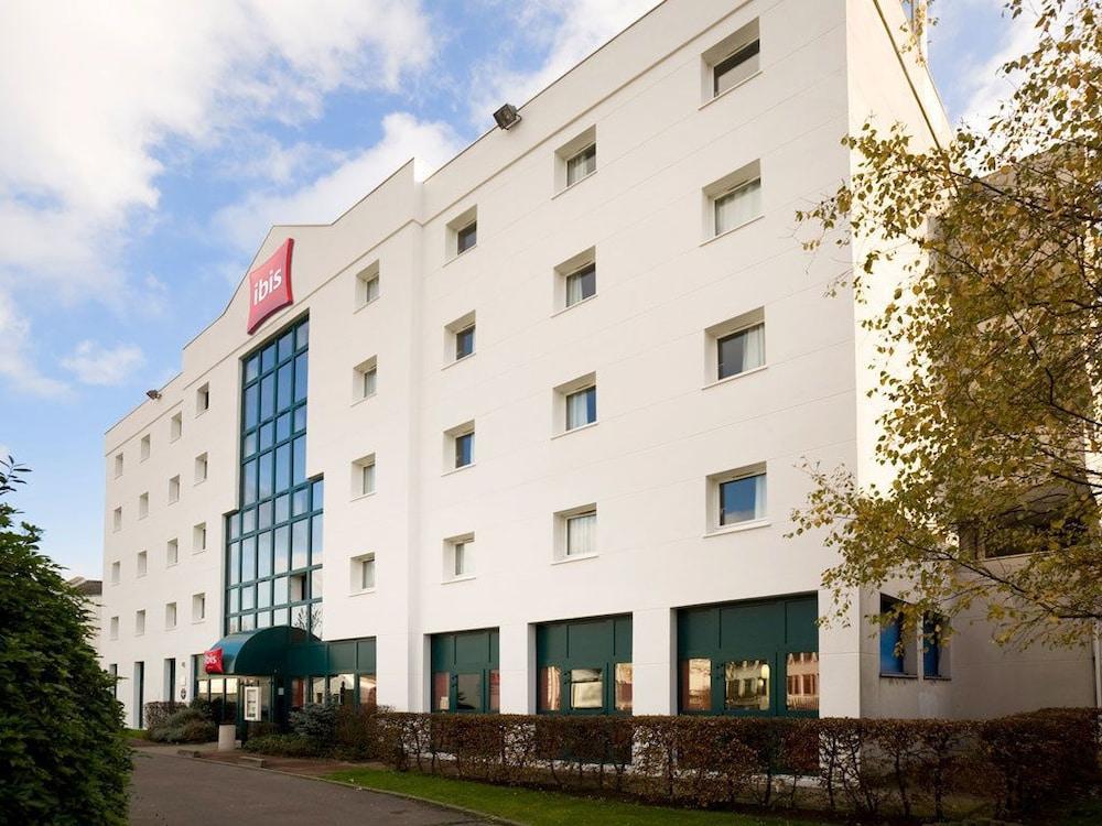 Ibis Paris Le Bourget Hotell La Courneuve Exteriör bild