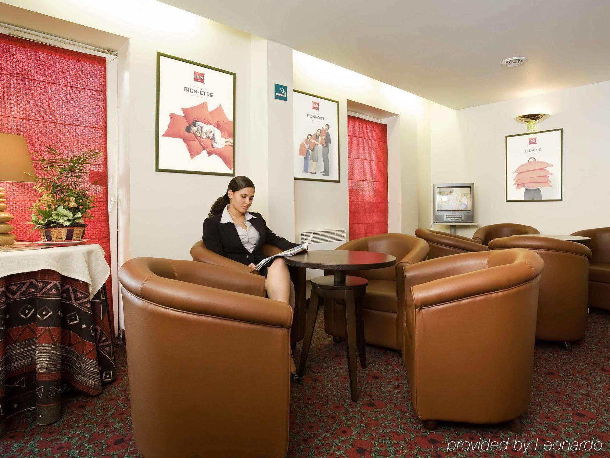 Ibis Paris Le Bourget Hotell La Courneuve Exteriör bild