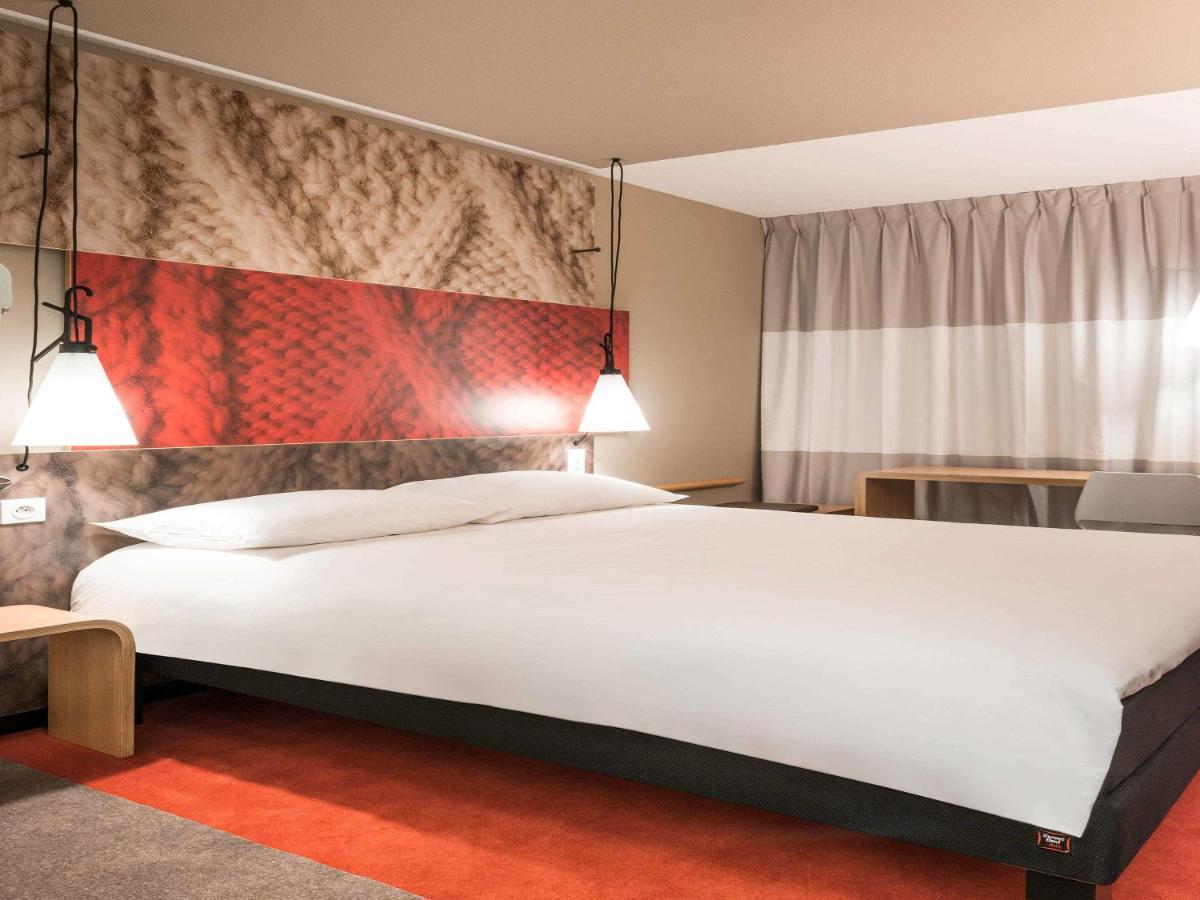 Ibis Paris Le Bourget Hotell La Courneuve Exteriör bild